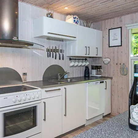 6 Person Holiday In Oksb L Semesterbostad *